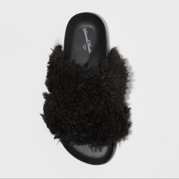Women’s Ember Fuzzy Band Faux Fur Slide Sandal NWT - Picture 3 of 3
